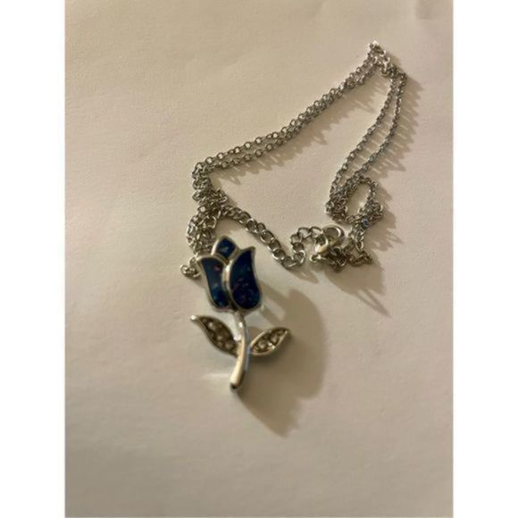 Blue opal ROSE WHITE SAPPHIRE N SILVER NECKLACE - Picture 3 of 6
